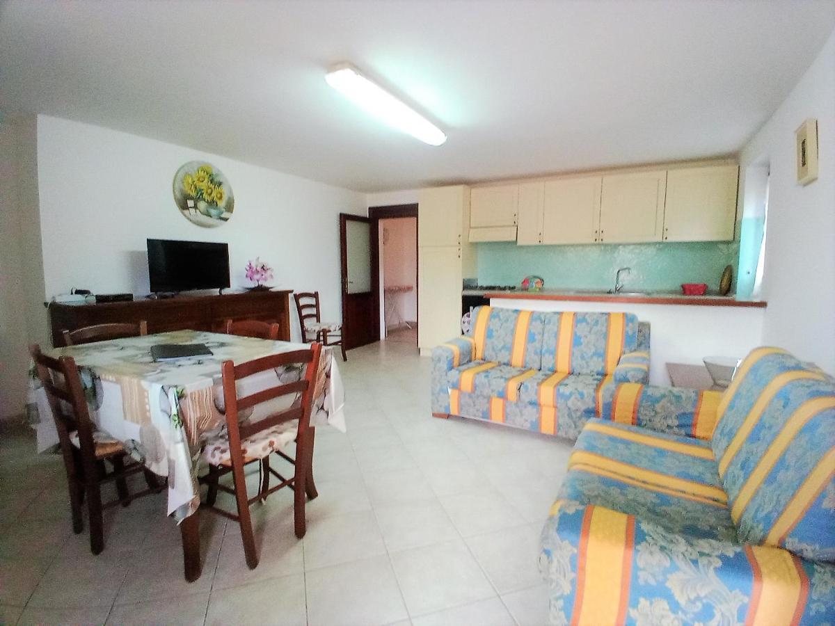 Case Vacanze San Silvestro Budoni Bagian luar foto