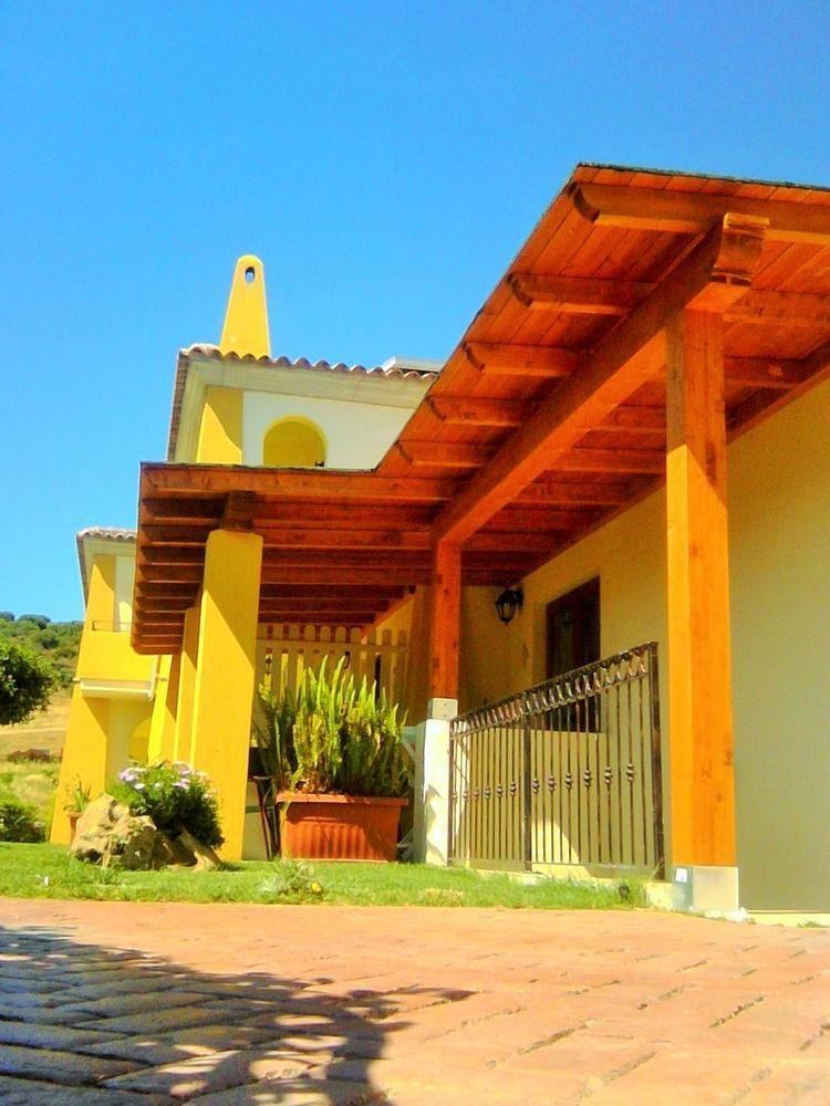 Case Vacanze San Silvestro Budoni Bagian luar foto